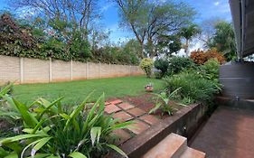 Dickens Garden Flat